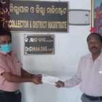 swabhiman & others donate (2)