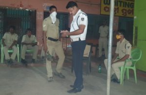 ଭଦ୍ରକ ବସ୍ ସିଣ୍ଡିକେଟ୍ ବିବାଦ ଘନେଇଲା, ପ୍ରଶାସନ ପକ୍ଷରୁ ୧୪୪ ଧାରା ଜାରି, ପୁଲିସ୍ ଫୋର୍ସ ମୁତୟନ