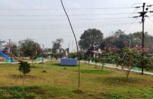 ଅବ୍ୟବସ୍ଥା ମଧ୍ୟରେ ଅମୃତ ପାର୍କ , ନାହିଁ ଶୌଚାଳୟ, ୩୩ କେଭି ବିଦ୍ୟୁତ ତାର ସୃଷ୍ଟି କରୁଛି ବିପଦ