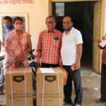 Oxigen continanteor distributed by Namasskar Sangathan (2)