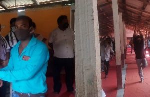 ବିଷ୍ଠୁ ସେଠୀଙ୍କ ଦ୍ୱାରା ଉଦ୍ଯାପିତ ହେଲା ଯୋଗ ଶିବିର, ବିଭିନ୍ନ ସ୍ଥାନରେ ଅକ୍ସିମିଟର, ମାସ୍କ ଓ ସାନିଟାଇଜର ବଣ୍ଟନ