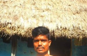 ଗୋଡ ଛୋଟା କୁ ଅଣ୍ଟାରେ ବଢୁଛି ଆବୁ ଗୁହାରୀ ଶୁଣୁନାହାଁନ୍ତି ବାବୁ