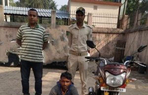 ଦେଶୀ ମଦ ସହ ବାଇକ ଜବତ, ଜଣେ ଗିରଫ