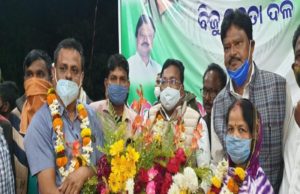 ଓଲଙ୍ଗ ଓ ହରିପୁର ପଂଚାୟତର ବିଜେଡି ସମର୍ଥିତ ସମିତିସଭ୍ୟ ପ୍ରାର୍ଥୀ ନିର୍ଦ୍ୱନ୍ଦ୍ୱରେ ନିର୍ବାଚିତ