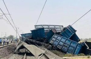 ଉତ୍ତରପ୍ରଦେଶରେ ବଡ଼ ଟ୍ରେନ୍ ଦୁର୍ଘଟଣା : କୋଇଲା ପରିବହନ କରୁଥିବା ଟ୍ରେନ୍ ଓଲଟିଲା