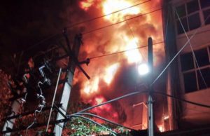 рмжрм┐рм▓рнНрм▓рнАрм░рнЗ рмкрнБрмгрм┐ рмПрмХ рмЕрмЧрнНрмирм┐рмХрм╛рмгрнНрмб : рнп рмжрмормХрм│ рмЧрм╛рнЬрм┐ рмирм┐рмЖрмБ рм▓рм┐рмнрм╛рмЗрммрм╛ рмХрм╛рм░рнНрмпрнНрнЯрм░рнЗ