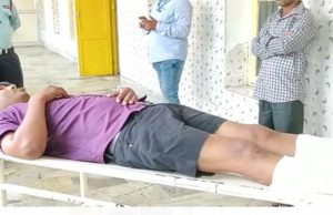 рморм╛рмЩрнНрмХрмб рмЧрнЛрнЬрм╛рмЗрммрм╛рм░рнБ рмЫрм╛рмдрм░рнБ рмбрнЗрмЗрмБ рмкрмбрм┐рм▓рнЗ рмЫрм╛рмдрнНрм░ : рмнрм╛рмЩрнНрмЧрм┐рм▓рм╛ рмЧрнЛрнЬ