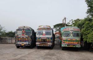 ୩ କୋଇଲା ବୋଝେଇ ଟ୍ରକ ଜବତ, ୨ ଗିରଫ