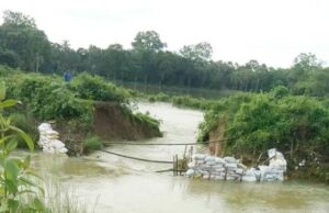 ଠିକାଦାର ଯନ୍ତ୍ରୀଙ୍କ ମଧୁ ଚନ୍ଦ୍ରିକା, ଭାଙ୍ଗିଗଲା ରାଣିତାଲ ମୁଖ୍ୟ କେନାଲ ବନ୍ଧ, ମୁଣ୍ଡରେ ହାତ ଦେଲେ ଚାଷୀ