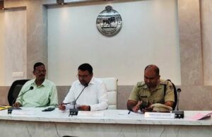 ମାସର ପ୍ରଥମ ସୋମବାର ଜିଲ୍ଲା ସଦର ମହକୁମାରେ ମିଳିତ ଜନଶୁଣାଣି ଶିବିର, ୩୬ ହଜାର ଟଙ୍କା ଆର୍ଥିକ ସହାୟତା ପ୍ରଦାନ ମଞ୍ଜୁରୀ