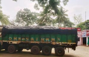 рмзрм╛рмормирмЧрм░ рмкрнЛрм▓рм┐рм╕ рмжрнНрн▒рм╛рм░рм╛ рмХрнЛрмЗрм▓рм┐ рмЧрм╛рмбрм┐ рмЬрммрмд, рмбрнНрм░рм╛рмЗрмнрм░ рмЧрм┐рм░рмл