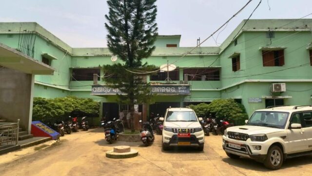 DHAMNAGAR BLOCK 400 SAHAYATA VATA RU BANCHITA