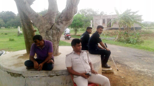 KASATI RE POLICE MUTAYAN