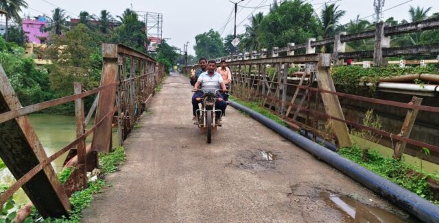 RAJGHAT BRIDGE PHOTO