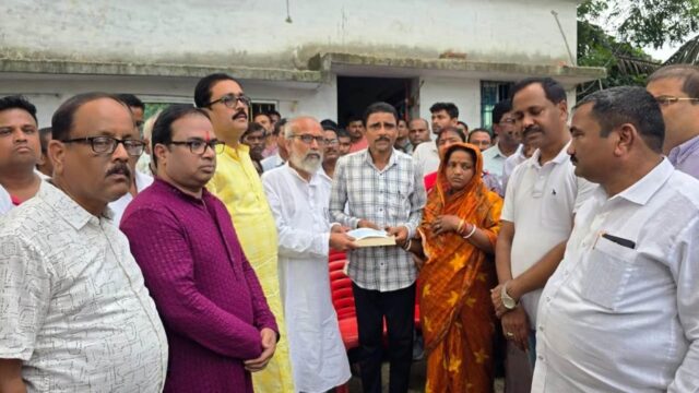 SOMYASHREE FAMILY KU HELP 20 LAKHS