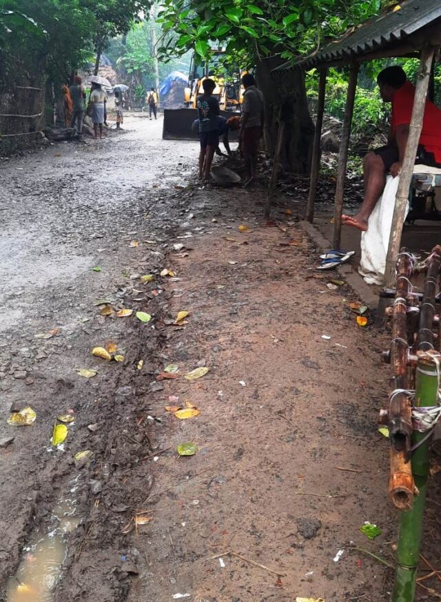 AKHANDALAMANI-BHADRAK MUKHY RASTA PRASANGA