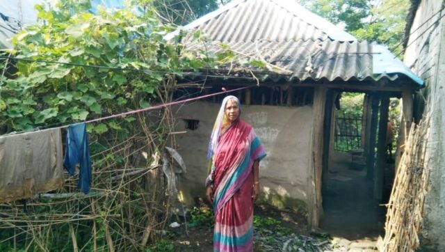 SARAKARANKA DRUSTI ADHUALARE MANORAMA