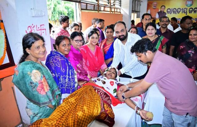 SEVA PAKHYA RAKTADANA SIBIRA