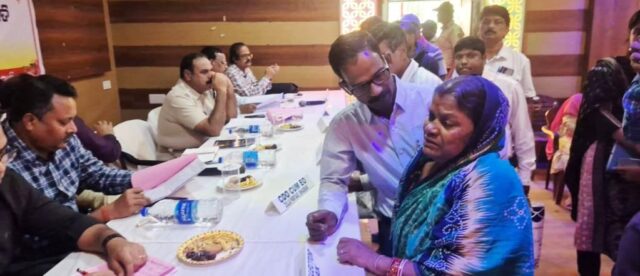 DASA BARSA HELA EKA CHALUCHANTI BRUDHA