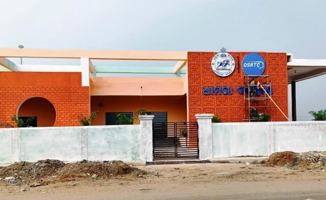 DHAMARA NEW MODEL BUS STAND