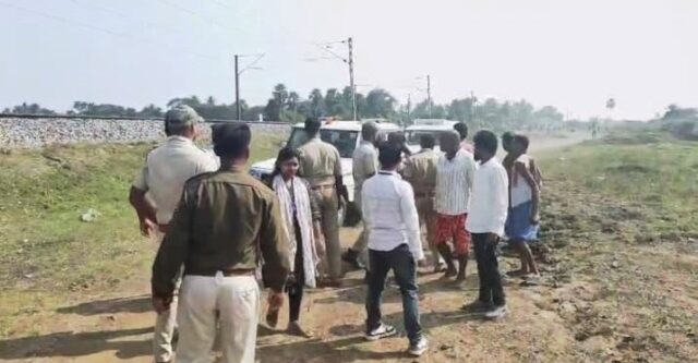 SANGA SAJILA SAITAN AT DHAMARA