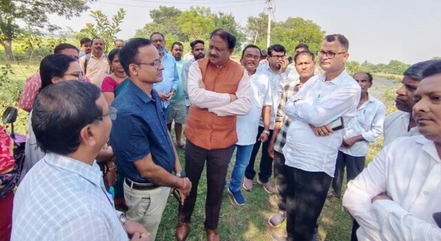 SENAPATIA POKHARI COLLECTOR VISIT