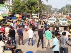 ଅପର୍ତିବିନ୍ଧା ଛକରେ ସଂଘ୍ୟାଲଘୁ ସଂପ୍ରଦାୟର ସଂଘବଦ୍ଧ ମରଣାନ୍ତକ ଆକ୍ରମଣରେ ନଡିଆ ବିକାଳୀ ଗୁରୁତର,ହିନ୍ଦୁ ସଂଗଠନ ପକ୍ଷରୁ ରାସ୍ତାରୋକ, ବିଧାୟକ ଓ ପ୍ରଶାସନ ଅଧିକାରୀଙ୍କ ପ୍ରତିଶ୍ରୁତି ପରେ ପରିସ୍ଥିତି ଥମିଲା