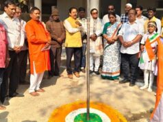 ‘ଘାସଫୁଲ’ ପରିବାର ପକ୍ଷରୁ ସାଧାରଣତନ୍ତ୍ର ଦିବସ ପାଳିତ, ୧୩ ଜଣ ସଫେଇ କର୍ମଚାରୀଙ୍କୁ ଶୀତବସ୍ତ୍ର ଓ ଆର୍ଥିକ ସହାୟତା