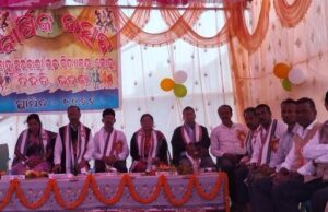 କୋହ୍ଲ ସରକାରୀ ହାଇସ୍କୁଲର ବାର୍ଷିକ ଉତ୍ସବ,କଠିନ ପରିଶ୍ରମ ସଫଳତାର ଶୀର୍ଷରେ ପହଂଚାଇ ଥାଏ