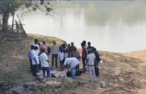 рм╕рнБрмирнНрмжрм░рмкрнБрм░-рмжрнЛрм╣рм░рм╛рмкрм╛рмЯрмгрм╛-рмЦрмЯрнБрмЖрмкрм╛рмЯрмгрм╛ рмЧрм╛рмБрм░рнЗ рмормЗрмБрм╖рм┐ рмормбрмХ, рмЖрм░рмбрм┐рмкрнАрмарм░рнЗ рммрнЭрм┐ рмЪрм╛рм▓рм┐рмЫрм┐ рм╖рмгрнНрмв рморнЬрмХ, рнзрморм╛рм╕ рмормзрнНрнЯрм░рнЗ рнзрнмрм╖рмгрнНрмврмЩрнНрмХ рморнГрмдрнНрнЯрнБ, рмормЗрмБрм╖рм┐ рммрнНрнЯрммрмЪрнНрмЫрнЗрмж рмХрм░рм┐ рмирморнБрмирм╛ рм╕рмВрмЧрнНрм░рм╣ рмХрм▓рнЗ рмкрнНрм░рм╛рмгрнА рм░рнЛрмЧ рммрм┐рм╢рнЗрм╖рмЬрнНрмЮ