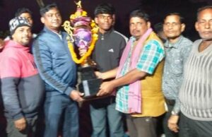 ରାଜା ସ୍ମାରକୀ କ୍ରିକେଟ’ ଉଦଯାପିତ,ସୂର୍ଯ୍ୟଶୀଖା ଭଦ୍ରକକୁ ହରାଇ ସୋର ୟୁନାଇଟେଡ ଚାମ୍ପିଅନ