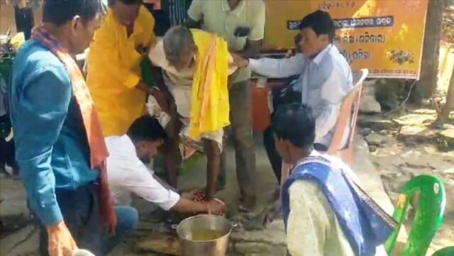 MATRU PITRU DIVAS PALITA