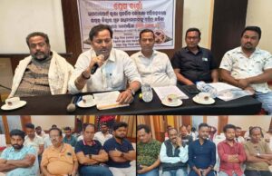 ଭଦ୍ରକ ଜିଲା ଟିପ୍ପର (ଡମ୍ପର) ମାଲିକ ସଂଘ ପକ୍ଷରୁ ସାମ୍ବାଦିକ ସମ୍ମିଳନୀ,୧୦ ଦଫା ଦାବି ନେଇ ଆସନ୍ତା ୨୭ ରେ ୨୪ ଘଂଟିଆ ରେଳରୋକ ଓ ଆତ୍ମଦାହ ଚେତାବନୀ