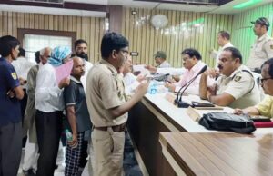 ଜିଲ୍ଲାପାଳଙ୍କ ମିଳିତ ଜନଶୁଣାଣୀ ଶିବିର :୧୦୦ଟି ଅଭିଯୋଗ ଆଗତ