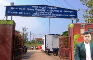 ଆକ୍ରମଣ ଅଭିଯୁକ୍ତ ନିର୍ମଳ ଓଝାଙ୍କୁ ମୋଟ ୩ ବର୍ଷ କାରାଦଣ୍ଡ ସହ ୬,୫୦୦ ଟଙ୍କା ଜରିମାନା ମାମଲାର ପରିଚାଳନା କରୁଥିଲେ ସରକାରୀ ଆଇନଜୀବୀ ଚନ୍ଦନ ସ୍ୱାଇଁ