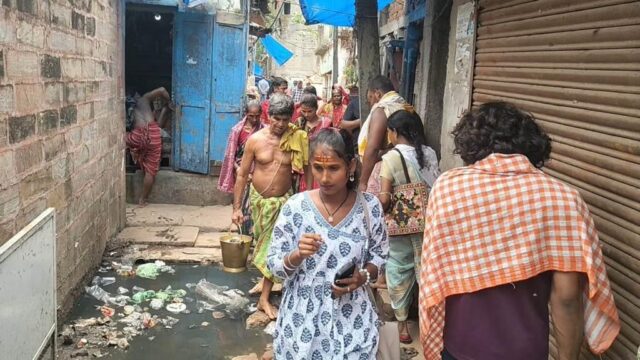 AKHANDALAMANI MANDIRA PRASASAN ANADEKHA