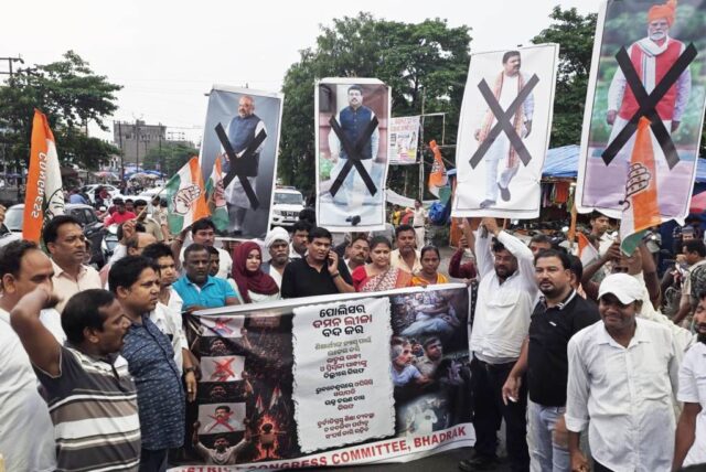 CHATRACHATRI NKA AKRAMANA KU CONGRESS RA NINDA