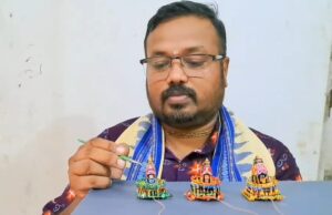 ରଥଯାତ୍ରାରେ ଚୁଡ଼ାକୁଟିର ଶିଳ୍ପୀଙ୍କ ନିଆରା କାରିଗରୀ, ତୁଳସୀ ଓ ଶାଳ କାଠରେ ଗଢ଼ିଲେ ଚଳନ୍ତି କ୍ଷୁଦ୍ର ତିନି ରଥ