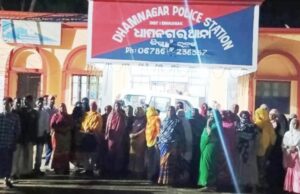 କାଉନସିଲରଙ୍କ ସ୍ୱାମୀଙ୍କୁ ଆକ୍ରମଣ ଅଭିଯୋଗ, ଗିରଫ ଦାବିରେ ଥାନାରେ ଉତେଜନା