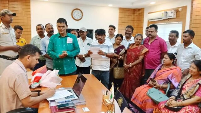 BHADRAK BLOCK UPASABHAPATI & SARAPANCH MEET COLLECTOR