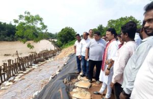 ଭଣ୍ଡାରିପୋଖରୀ ବନ୍ୟା ଅଂଚଳ ପରିଦର୍ଶନ କଲେ ଭଦ୍ରକ ସାଂସଦ