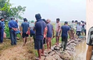 ଋଣଭାର ଓ ବନ୍ୟା କ୍ଷତି ,ଧୂଷୁରୀରେ ଚାଷୀଙ୍କ ଚରମ ପଦକ୍ଷେପ, ଗଛରେ ଝୁଲୁଛି ମୃତଦେହ