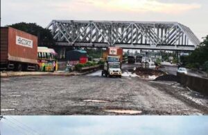 ରାହାଞ୍ଜ ଠାରେ ୧୬ ନମ୍ବର ଜାତୀୟ ରାଜପଥର ଅବସ୍ଥା ବେହାଲ, ବର୍ଷ ବର୍ଷ ଧରି ନିର୍ମାଣାଧୀନ ଗଳାପୋଲର ଅର୍ଗଳୀରେ ସଢୁଛି ଜନତା