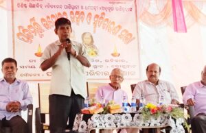 ପ୍ରତିମୂର୍ତ୍ତି ଉନ୍ମୋଚନ ଉତ୍ସବ ଓ ଶ୍ରଦ୍ଧାଞ୍ଜଳୀ ସଭା,ସମାଜର ମଙ୍ଗଳକାରୀ ମଣିଷ ସଦା ସ୍ମରଣୀୟ ହୋଇରହିଥାନ୍ତି