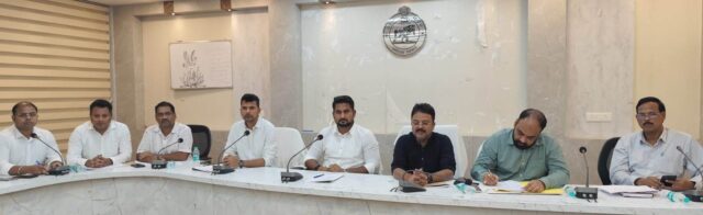 BHADRAK BANYA PRESS MEET BY MINISTER SURAJ