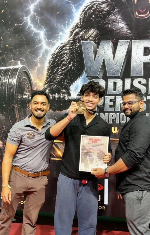 POWER LIFTING RE SK NAJIB AKHTAR NKU GOLD MEDALIST