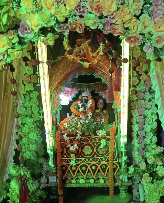 SRIRAMPUR JHULANA JATRA