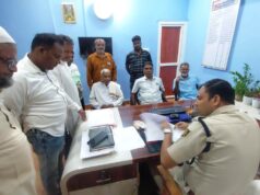 ଶାନ୍ତି କମିଟି ଫଟୋରେ ଗେରୁଆ ଟୋପି ଓ ଗାମୁଛା ଲଗାଇ ପ୍ରଚାର ଘଟଣା, କାର୍ଯ୍ୟାନୁଷ୍ଠାନ ଦାବିରେ ପୁଣି ଆଜି ଥାନାର ଦ୍ୱାରସ୍ଥ ହେଲେ ସଦସ୍ୟ